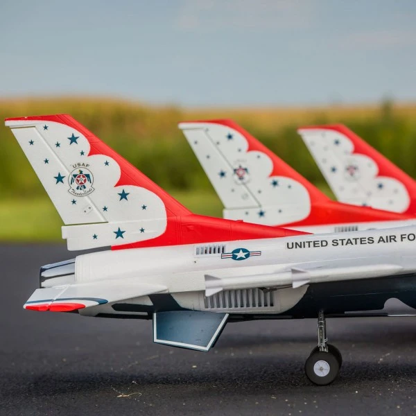 E-Flite F-16 Thunderbirds 70mm EDF PNP + Spektrum AR610 6-Kanal DSMX-Receiver – Image 7