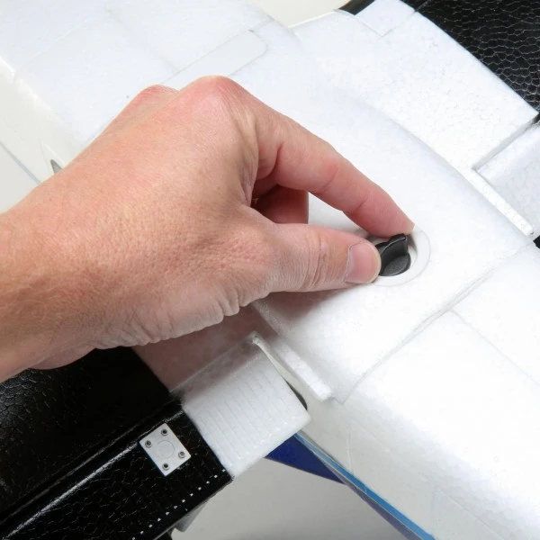 E-Flite Twin Otter PNP With Floats – Image 6